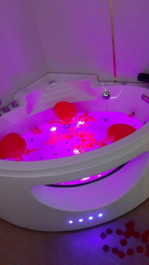 Nid D'Amour Baignoire/Jacuzzi Ницца Экстерьер фото